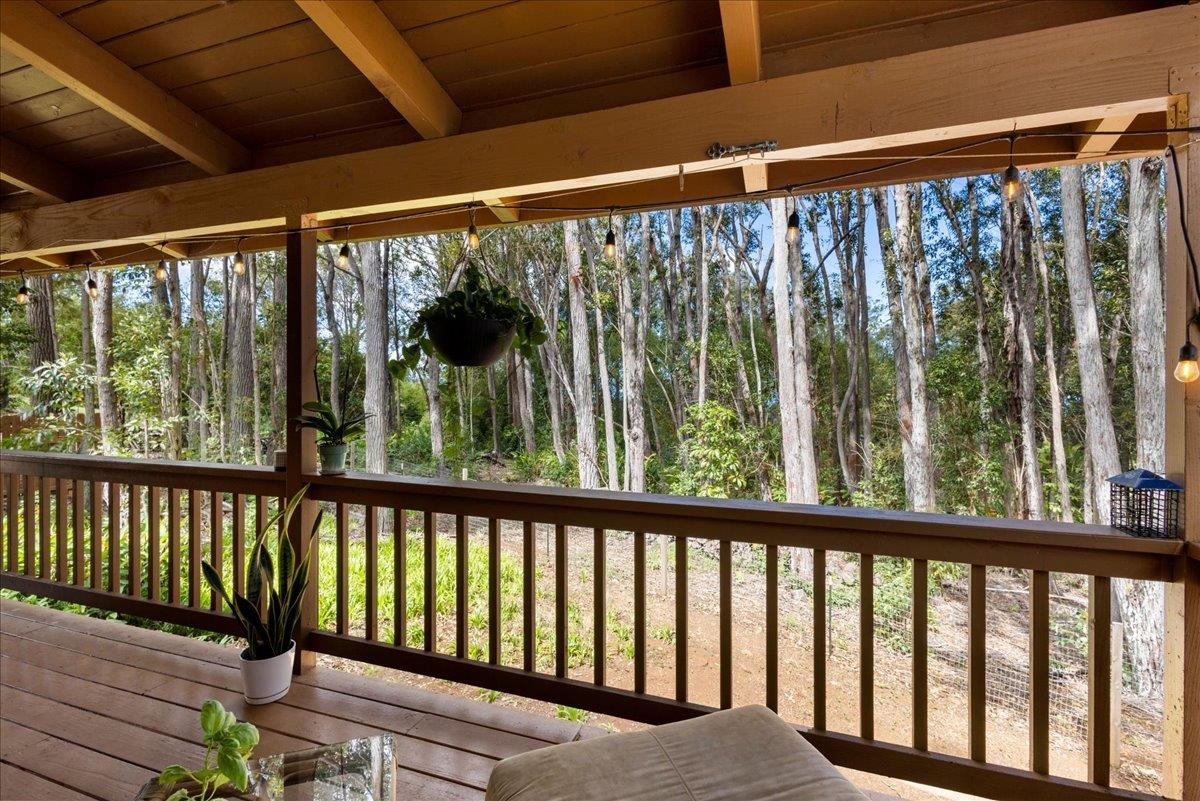 10 Poko Way, Unit B Haiku, HI 96708 - Photo 35 of 37 a view of a porch
