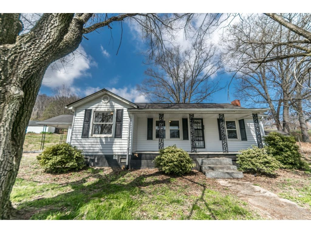 132 Ridge Street Surgoinsville, TN 37873 - Photo 1 of 22 Photo 1
