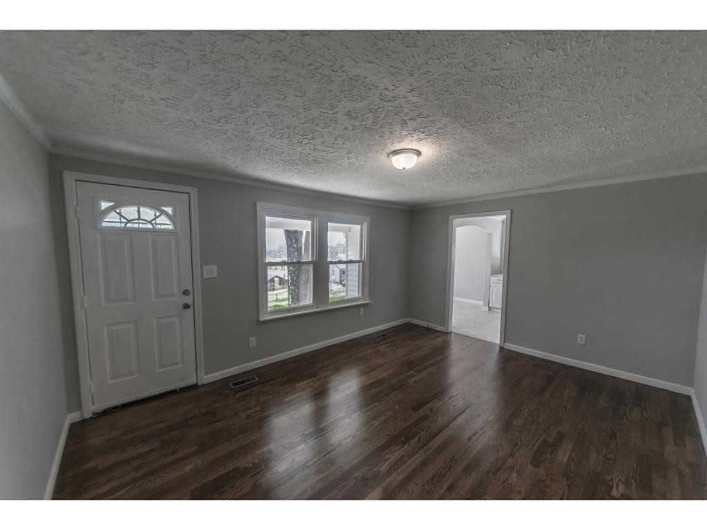 132 Ridge Street Surgoinsville, TN 37873 - Photo 6 of 22 Photo 6