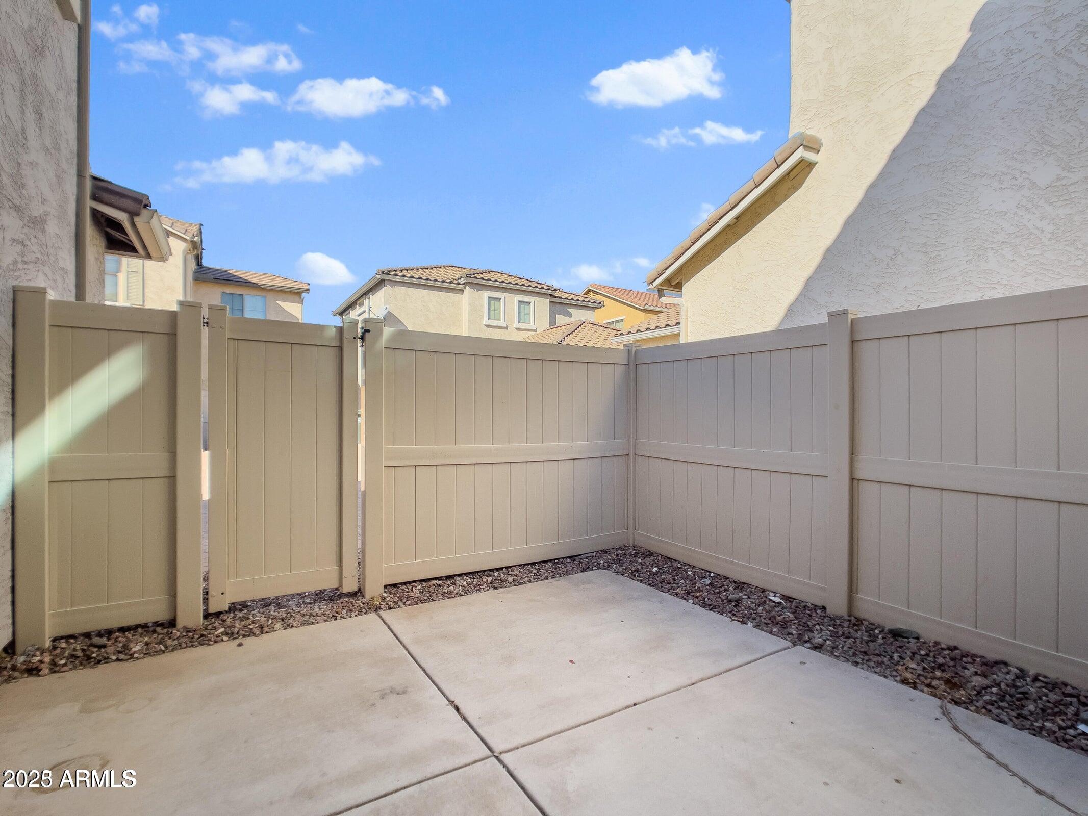 1958 West Busoni Place Phoenix, AZ 85023 - Photo 18 of 42