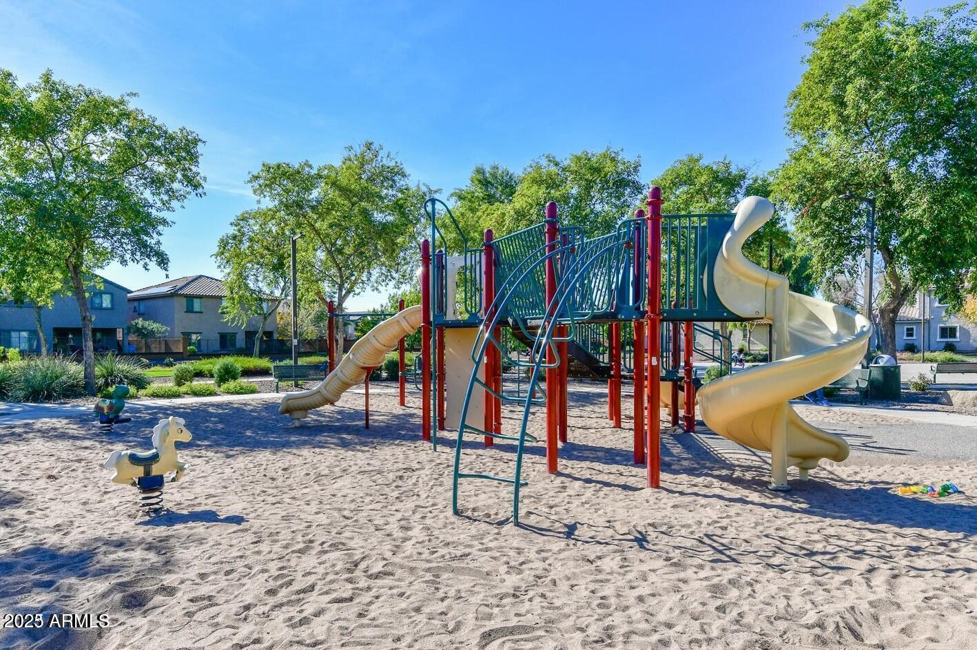 1958 West Busoni Place Phoenix, AZ 85023 - Photo 35 of 42 a view of outdoor space with entertaining space