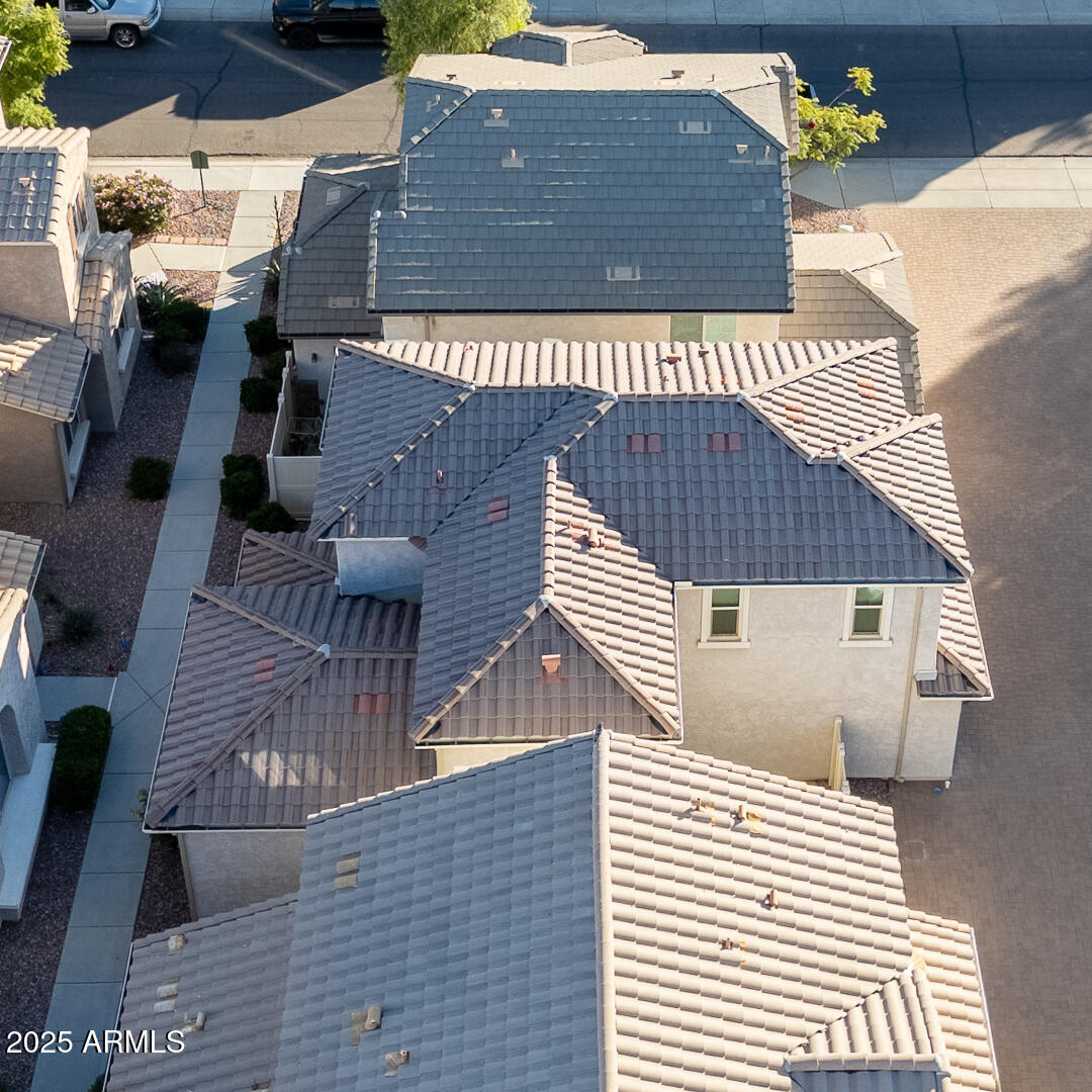 1958 West Busoni Place Phoenix, AZ 85023 - Photo 39 of 42 a view of a roof deck