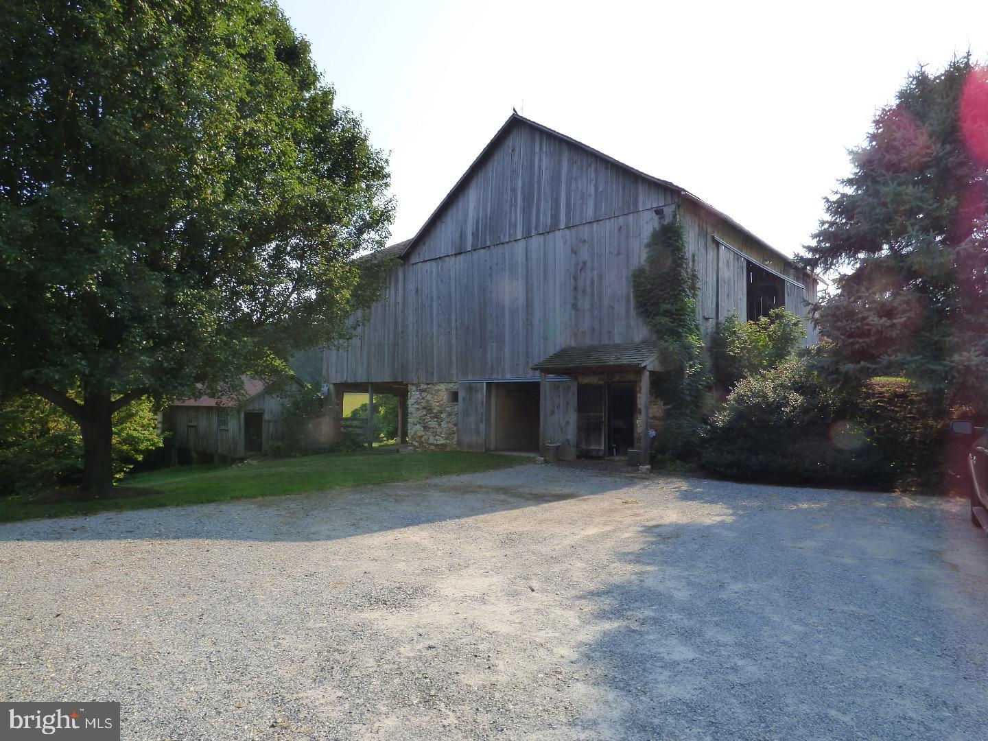 140 Wilson Road Coatesville, PA 19320 - Photo 17 of 25 Barn