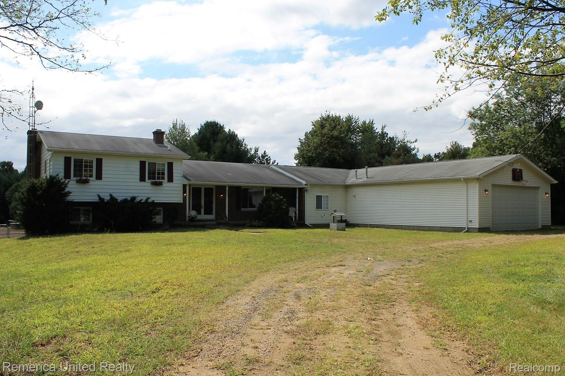 2007 Gannon Road Howell, MI 48855 - Photo 6 of 93 WebbRealtyPros_2007Gannon_Exterior3.JPG