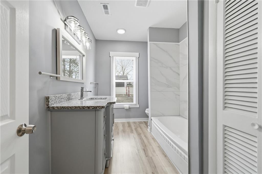 402 South Jefferson Street Archie, MO 64725 - Photo 20 of 37