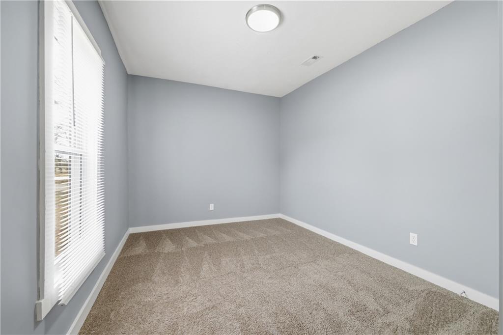 402 South Jefferson Street Archie, MO 64725 - Photo 22 of 37