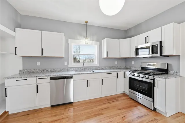 $299,999 | 402 South Jefferson Street, Archie, MO 64725