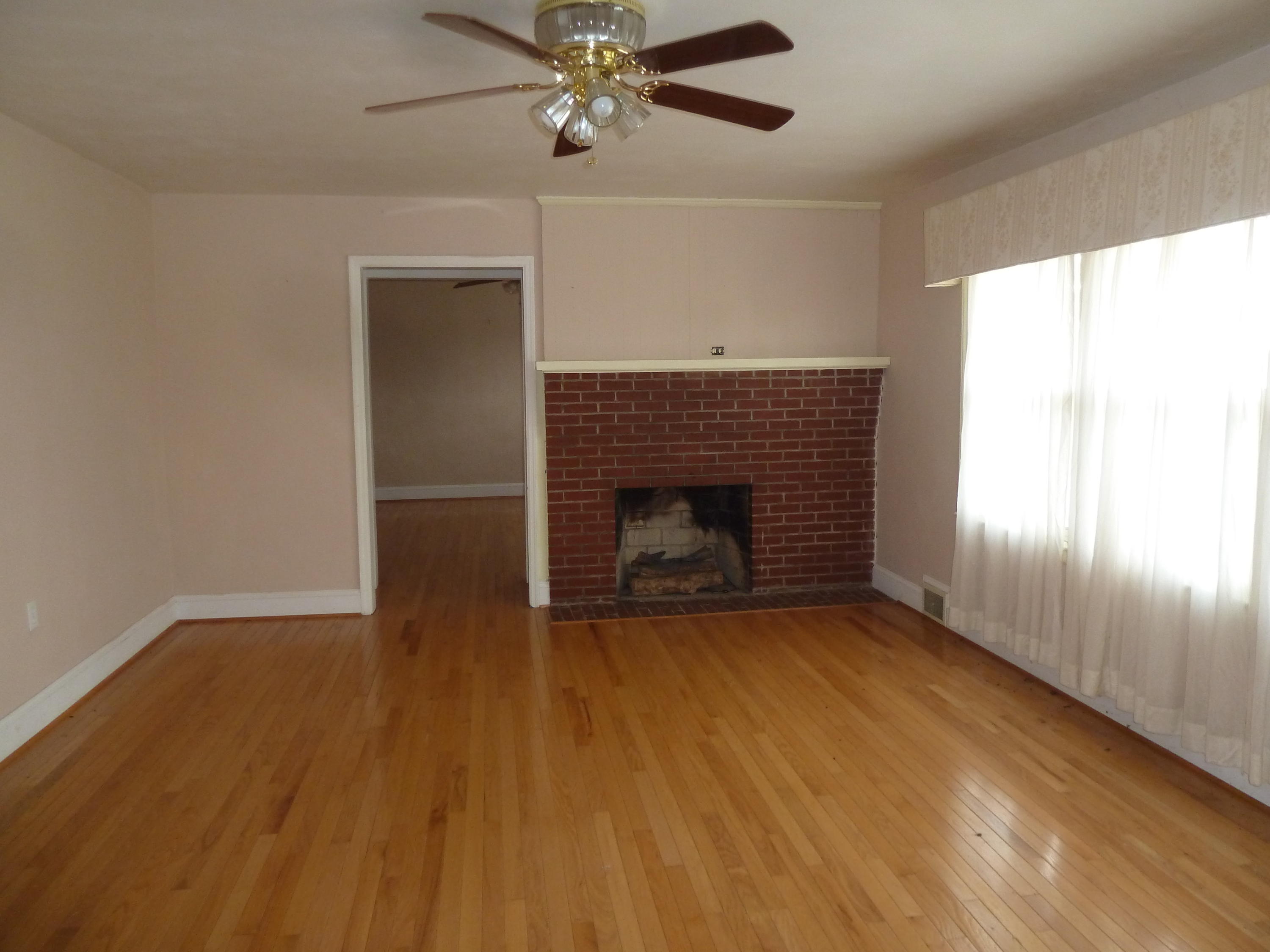 13692 West Gretna Road Sandy Level, VA 24161 - Photo 14 of 58 13 Living Room.JPG
