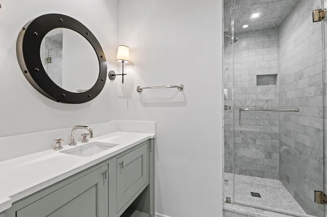 $1,925,000 | 2702 Hillview Green Lane, Austin, TX 78703