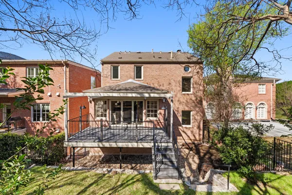 $1,725,000 | 2702 Hillview Green Lane, Austin, TX 78703