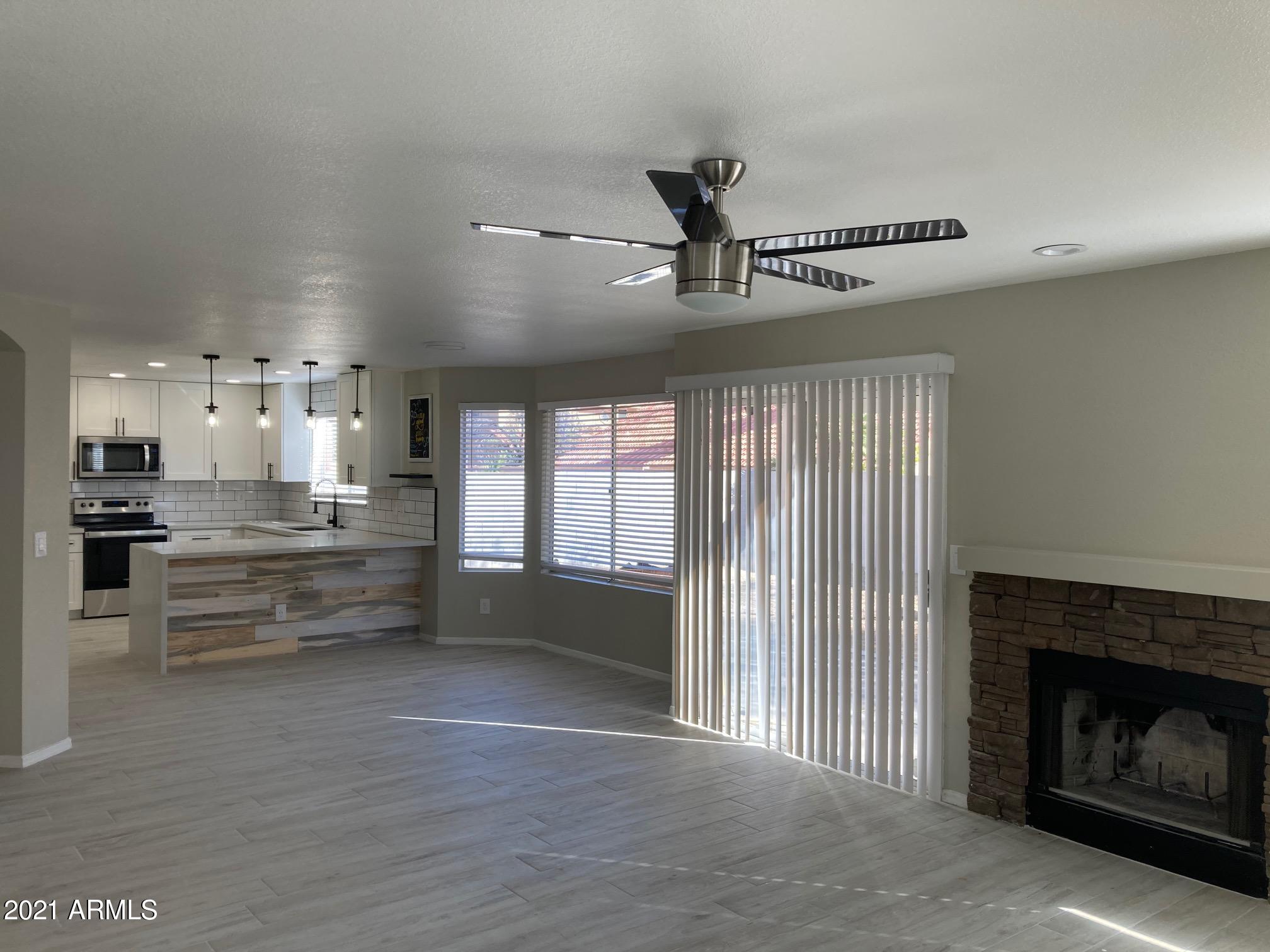 4105 East Frye Road Phoenix, AZ 85048 - Photo 13 of 31 Family Rm