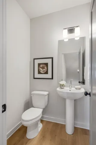 $2,900 | 328 East Village Lane, Nashville, TN 37216