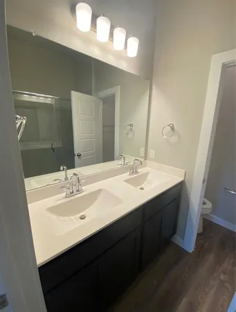 $1,999 | 3119 Spanish Oak Lane, Rosenberg, TX 77471