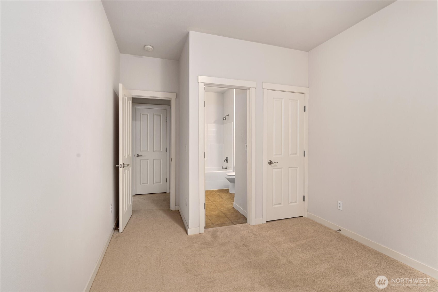 21927 44th Drive Southeast Bothell, WA 98021 - Photo 18 of 39