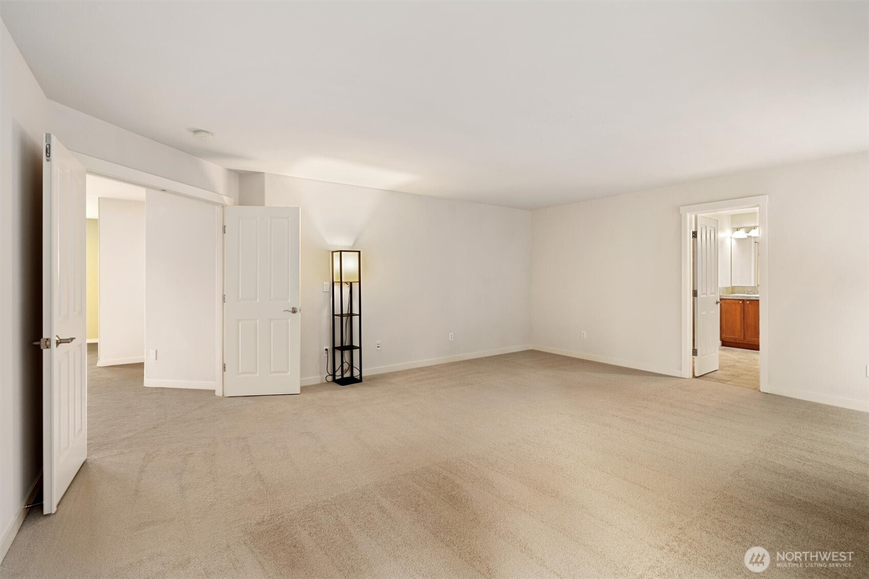 21927 44th Drive Southeast Bothell, WA 98021 - Photo 22 of 39