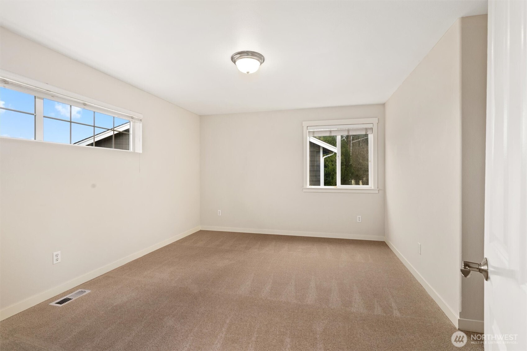 21927 44th Drive Southeast Bothell, WA 98021 - Photo 28 of 39