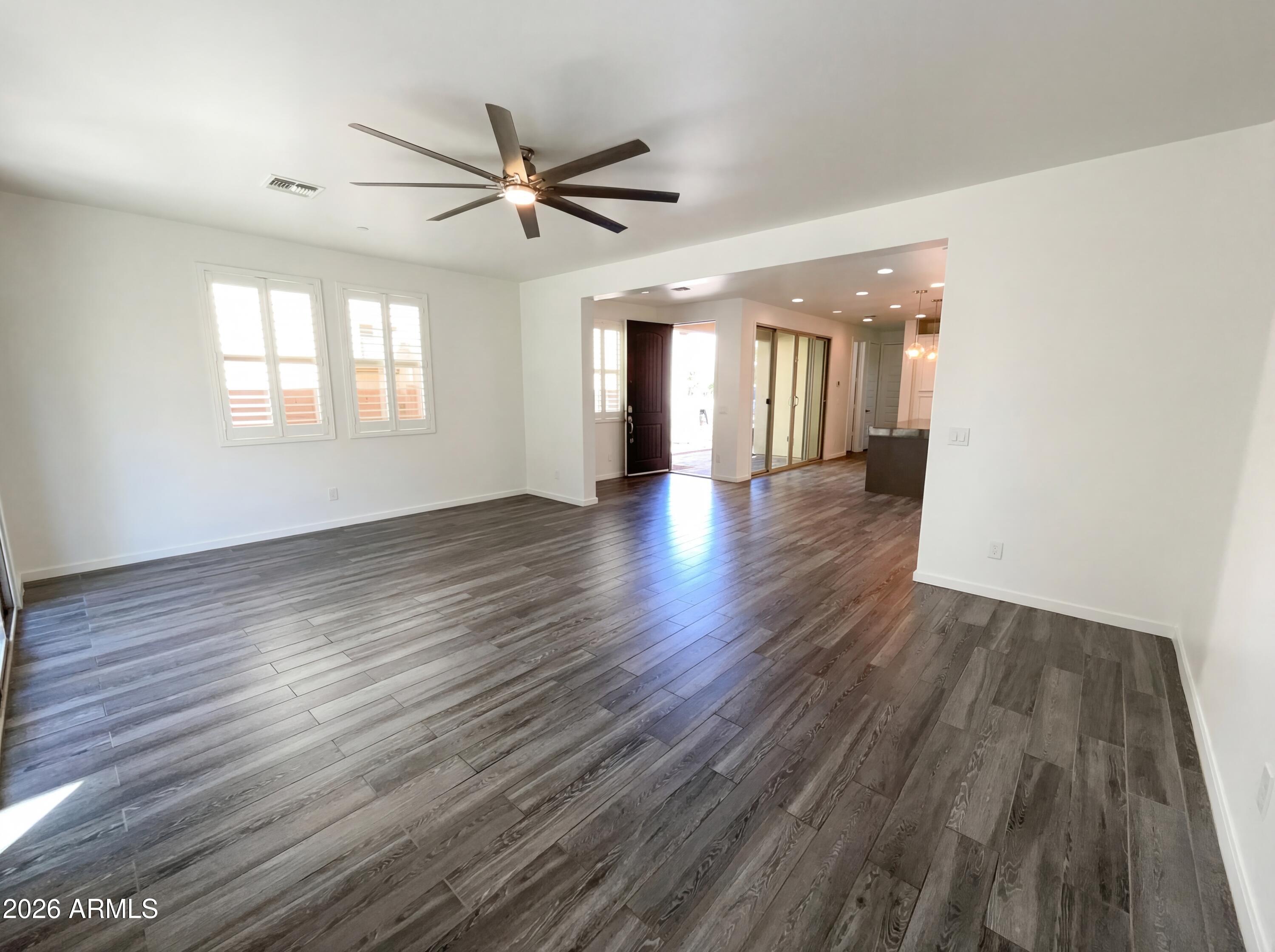 1952 South Follett Way Gilbert, AZ 85295 - Photo 3 of 29 listing_2