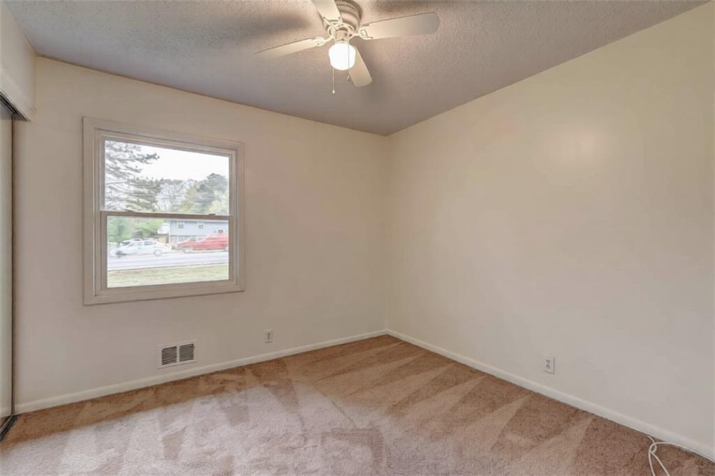 5805 Singleton Road Norcross, GA 30093 - Photo 8 of 9