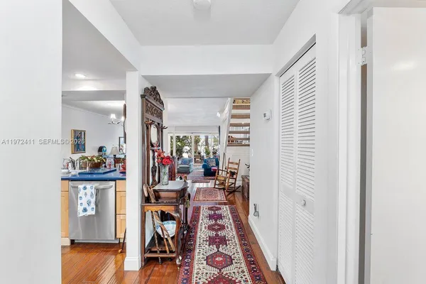 $6,500 | 4905 Southwest 71st Place, Miami, FL 33155