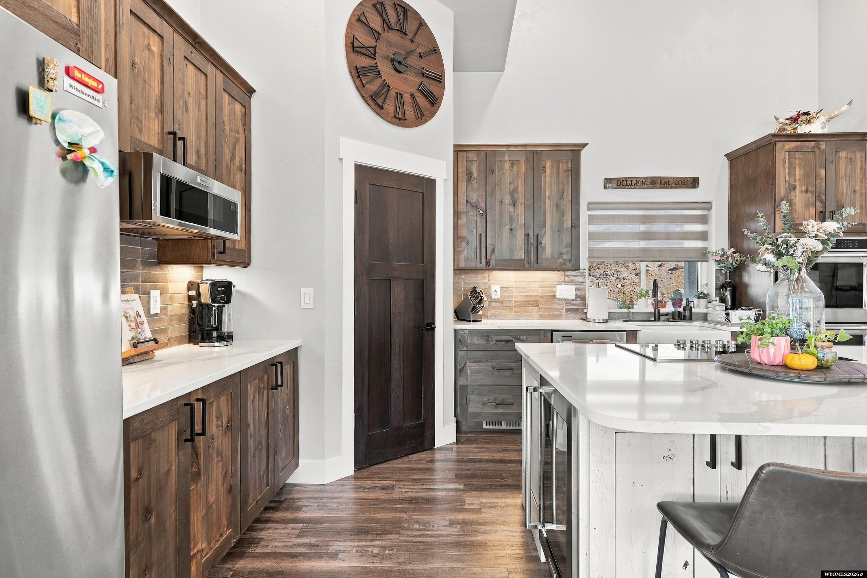 6685 South Rotary Park Road Casper, WY 82601 - Photo 6 of 41 Gallery Image 6
