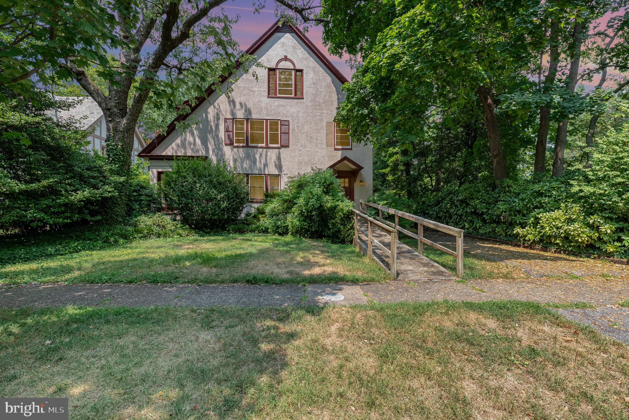 316 Suffolk Road Baltimore, MD 21218 - Photo 1 of 40