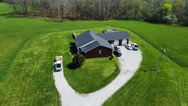 $1,299,900 | 455 Morgan Ridge North, Coalmont, TN 37387