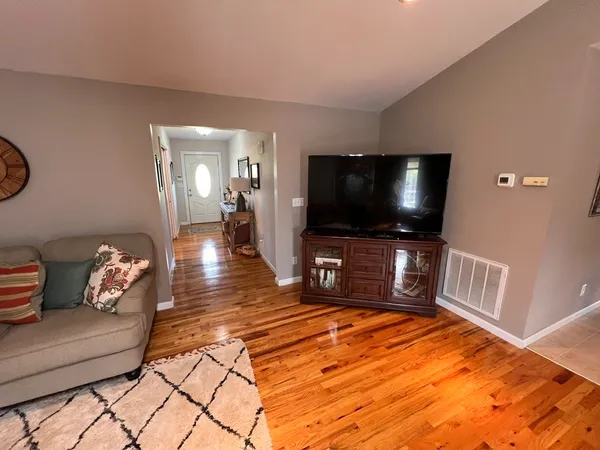 $1,299,900 | 455 Morgan Ridge North, Coalmont, TN 37387