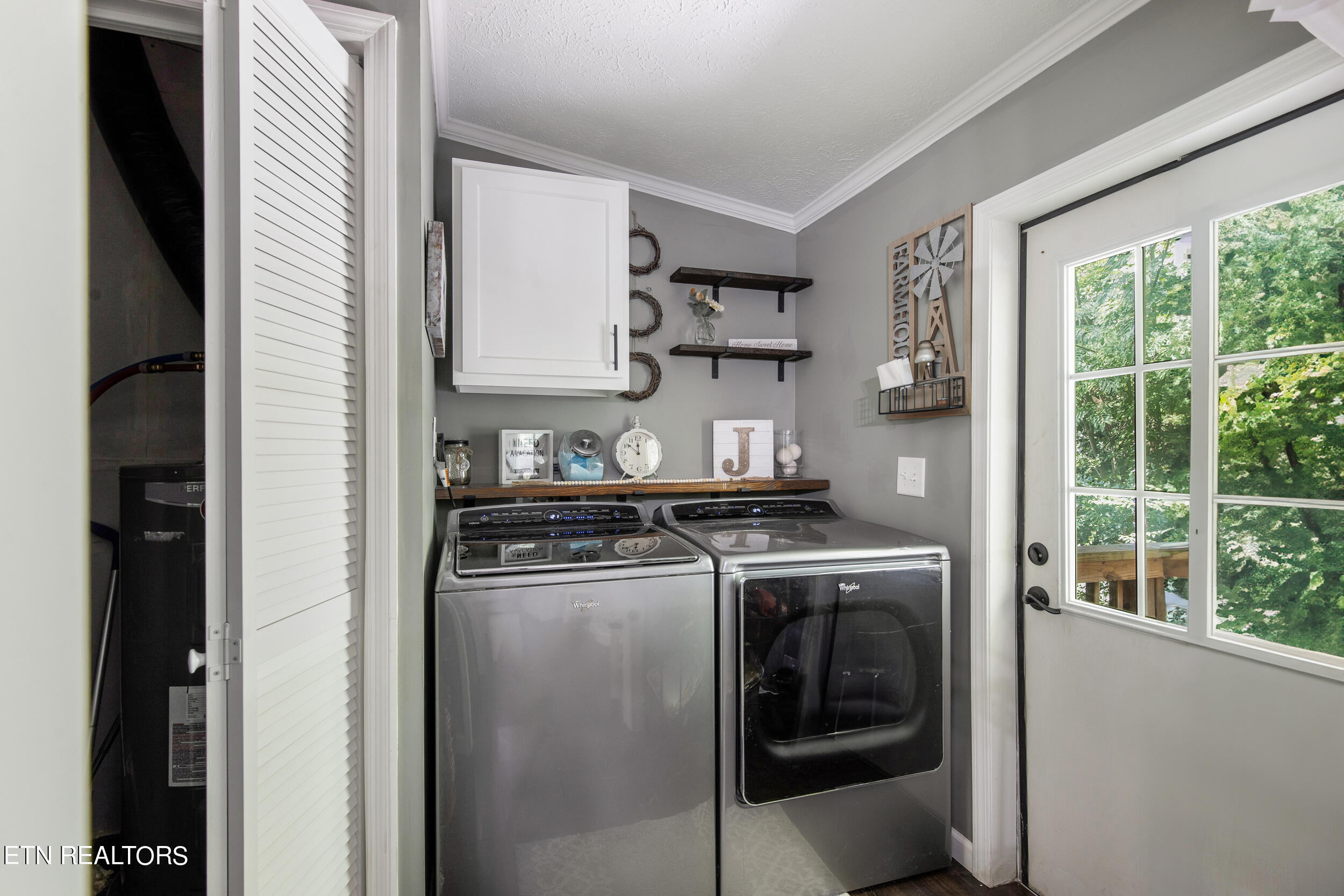 836 Hillvale Road Andersonville, TN 37705 - Photo 25 of 34 41_wash room
