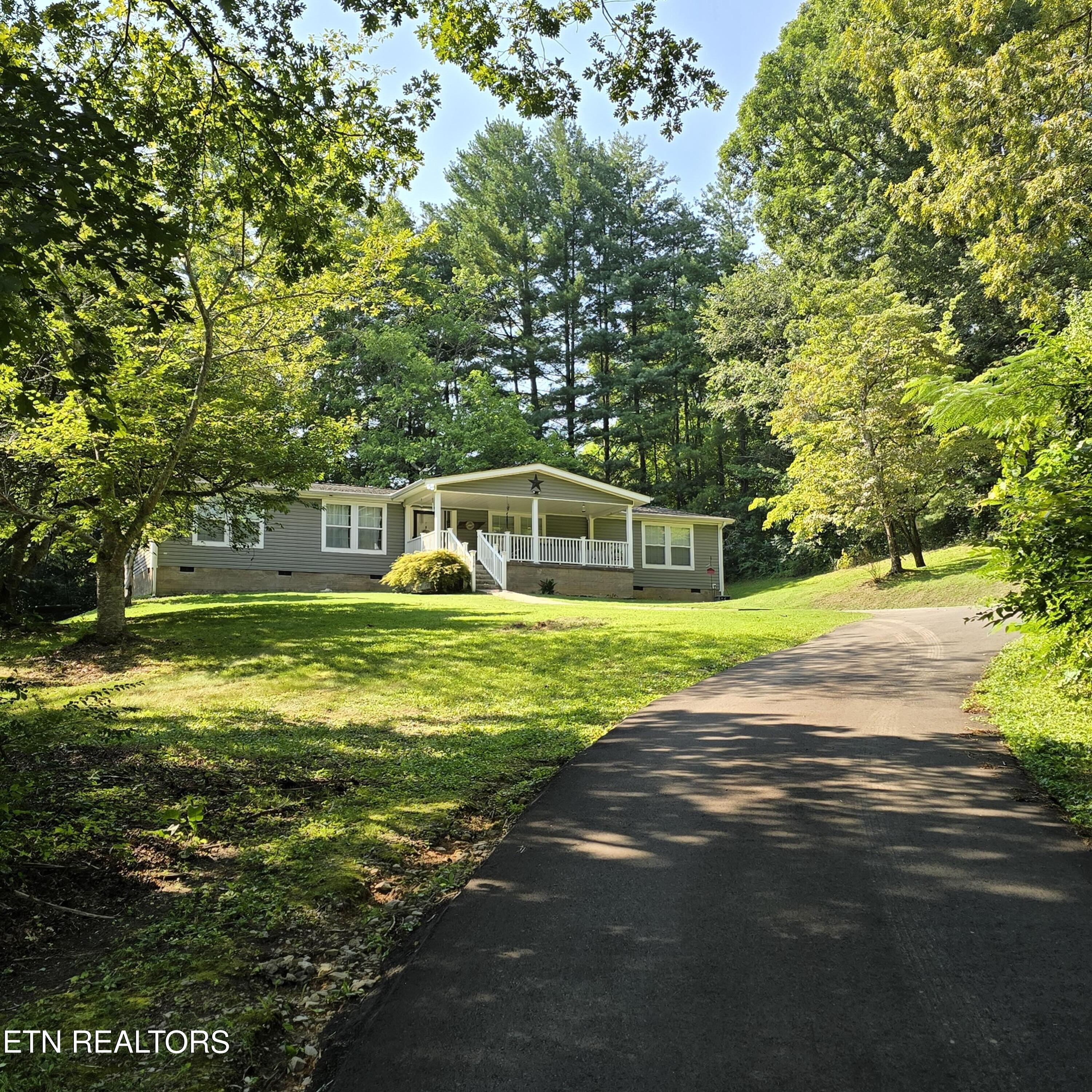 836 Hillvale Road Andersonville, TN 37705 - Photo 7 of 34 20240805_164012