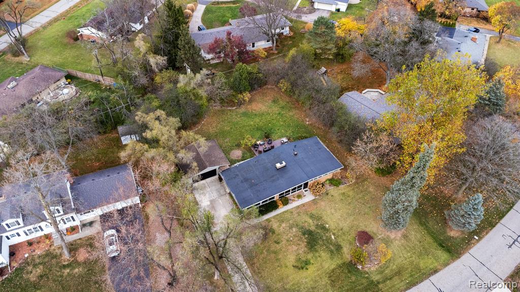 27870 Peppermill Road Farmington Hills, MI 48331 - Photo 54 of 59