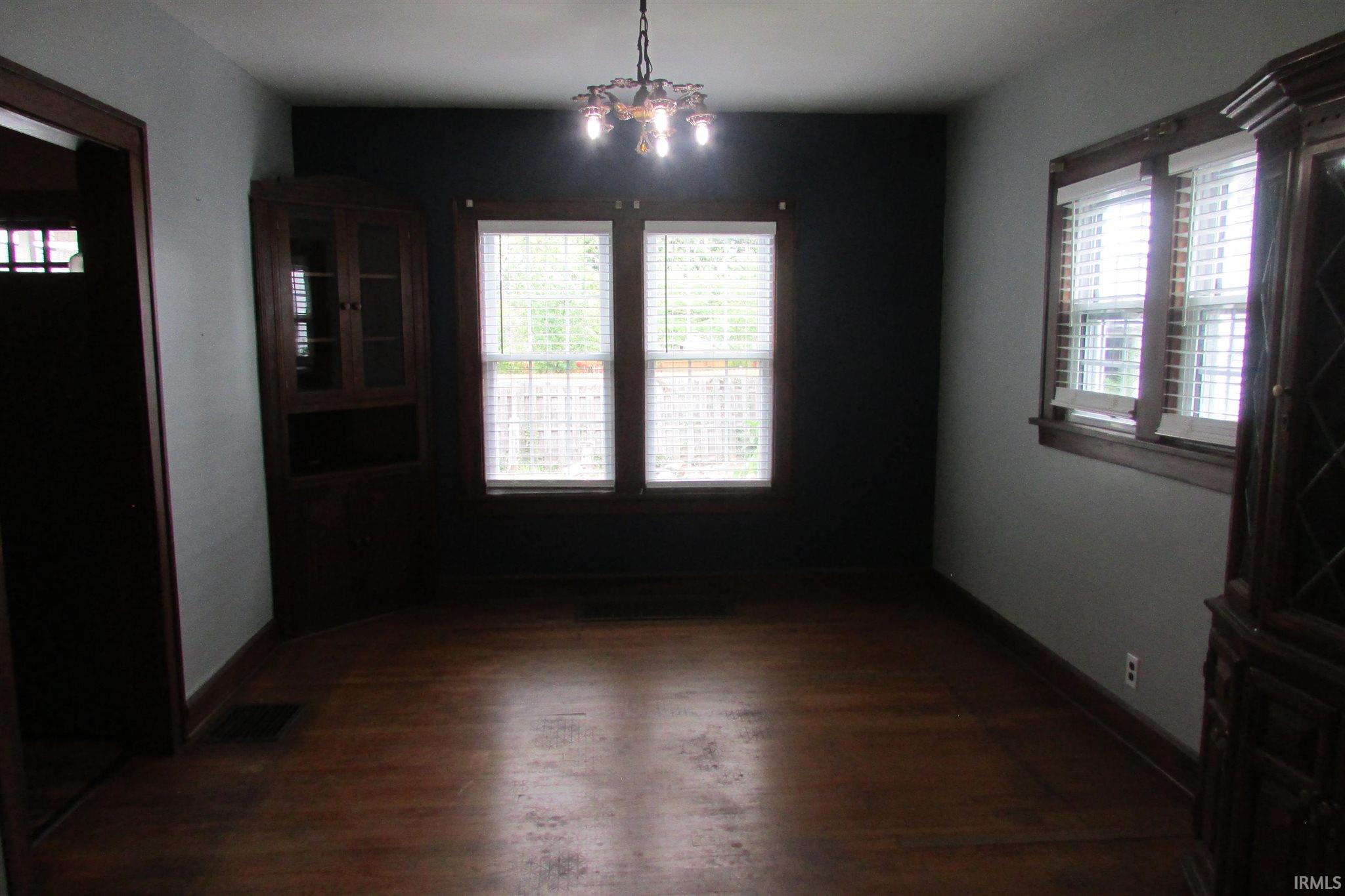 1719 P Street Bedford, IN 47421 - Photo 6 of 24