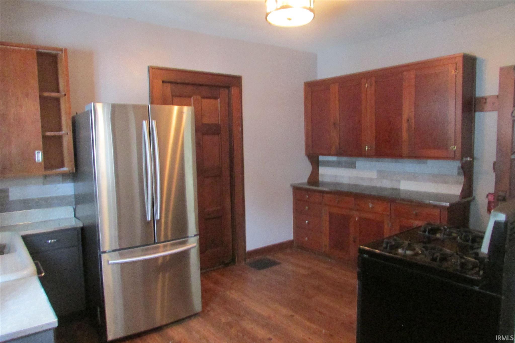 1719 P Street Bedford, IN 47421 - Photo 8 of 24