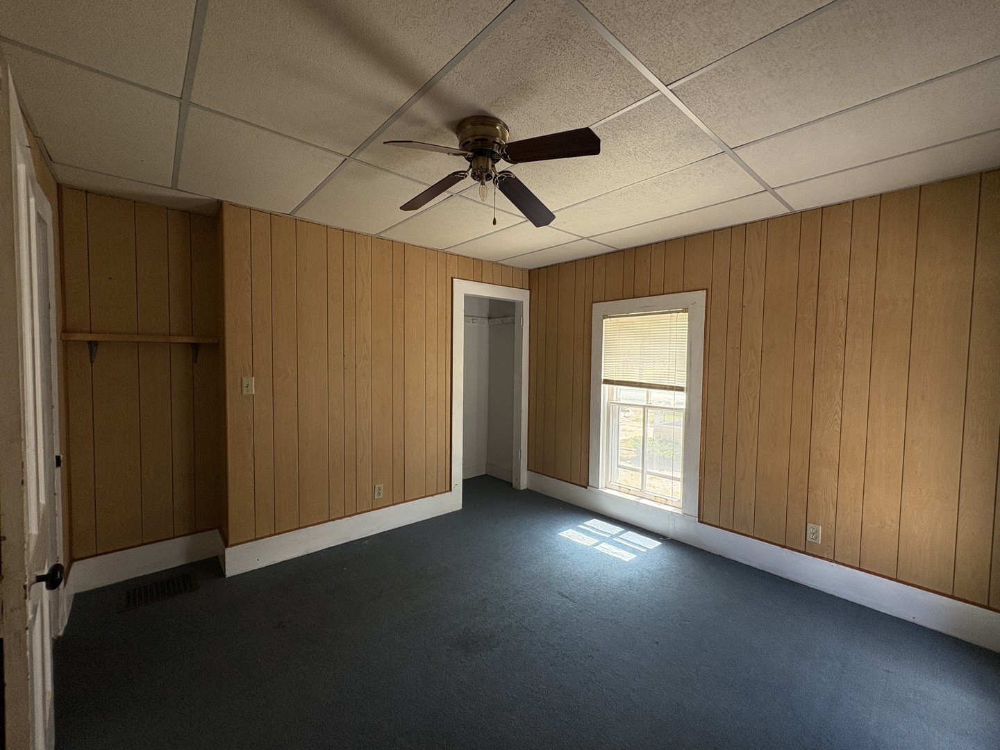 411 Depot Street Mazon, IL 60444 - Photo 18 of 34 a view of empty room with ceiling fan