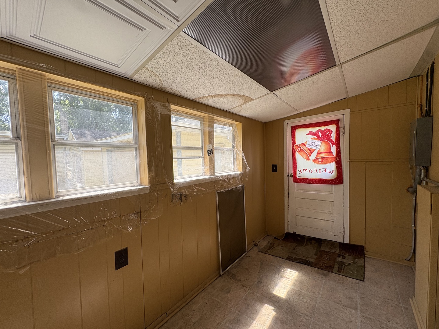411 Depot Street Mazon, IL 60444 - Photo 29 of 34 a view of an empty room