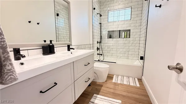 $412,000 | 2050 West Warm Springs Road, Unit 1121, Henderson, NV 89014
