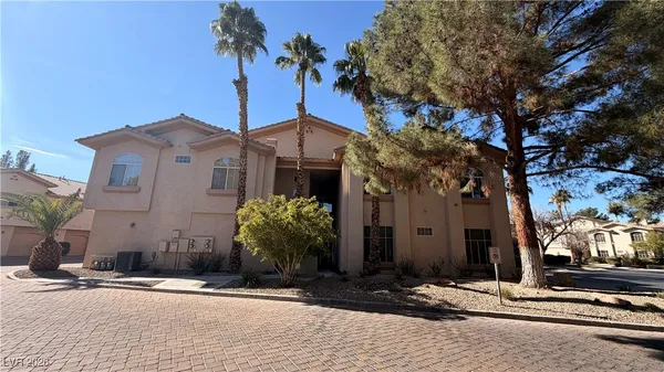 $412,000 | 2050 West Warm Springs Road, Unit 1121, Henderson, NV 89014