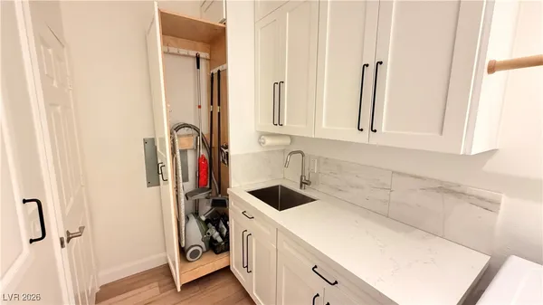 $412,000 | 2050 West Warm Springs Road, Unit 1121, Henderson, NV 89014
