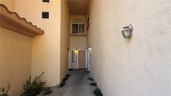 $412,000 | 2050 West Warm Springs Road, Unit 1121, Henderson, NV 89014