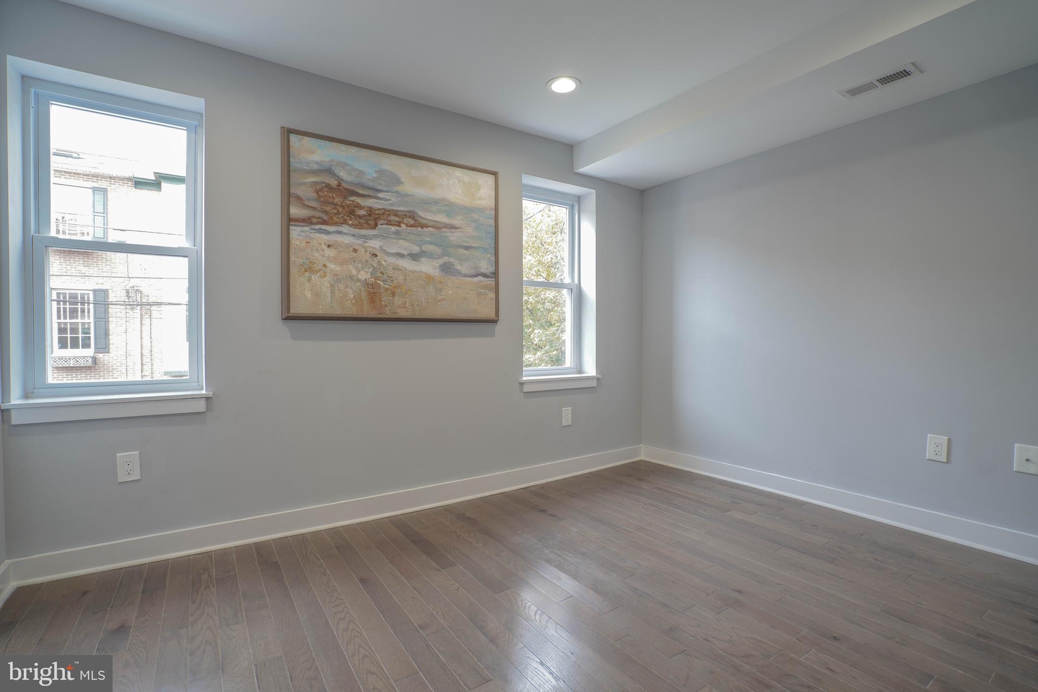 911 South 20th Street Philadelphia, PA 19146 - Photo 22 of 45 2nd Floor Front Bedroom