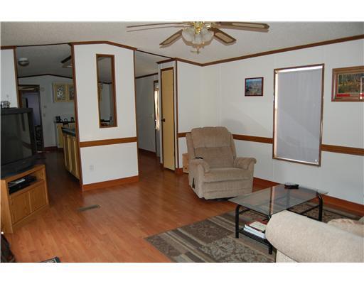 31 Wild Acres Road Gray, ME 04039 - Photo 2 of 17 Living Room.
