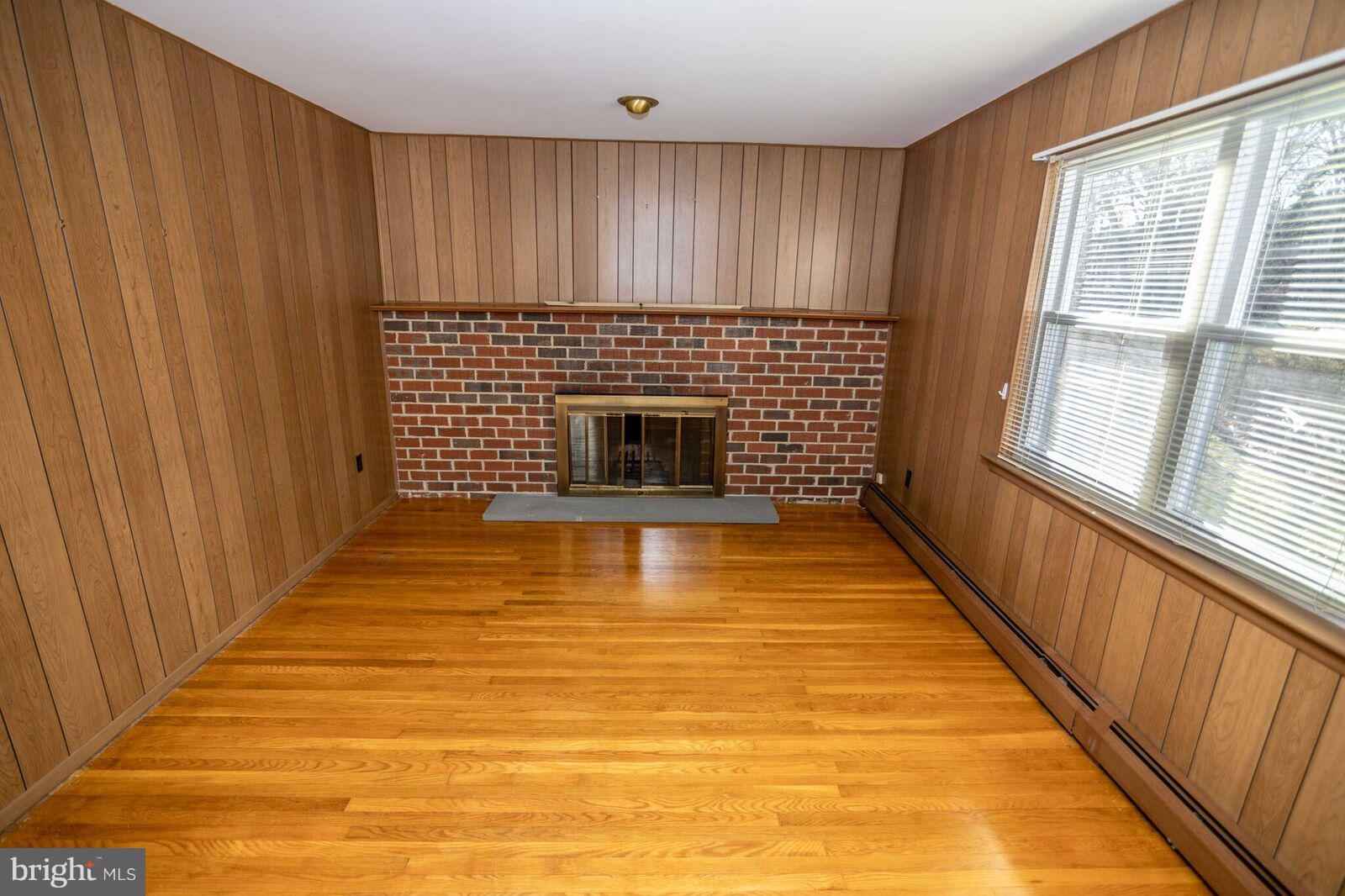 927 Georgetown Road Swarthmore, PA 19081 - Photo 12 of 21 Master Bathroom