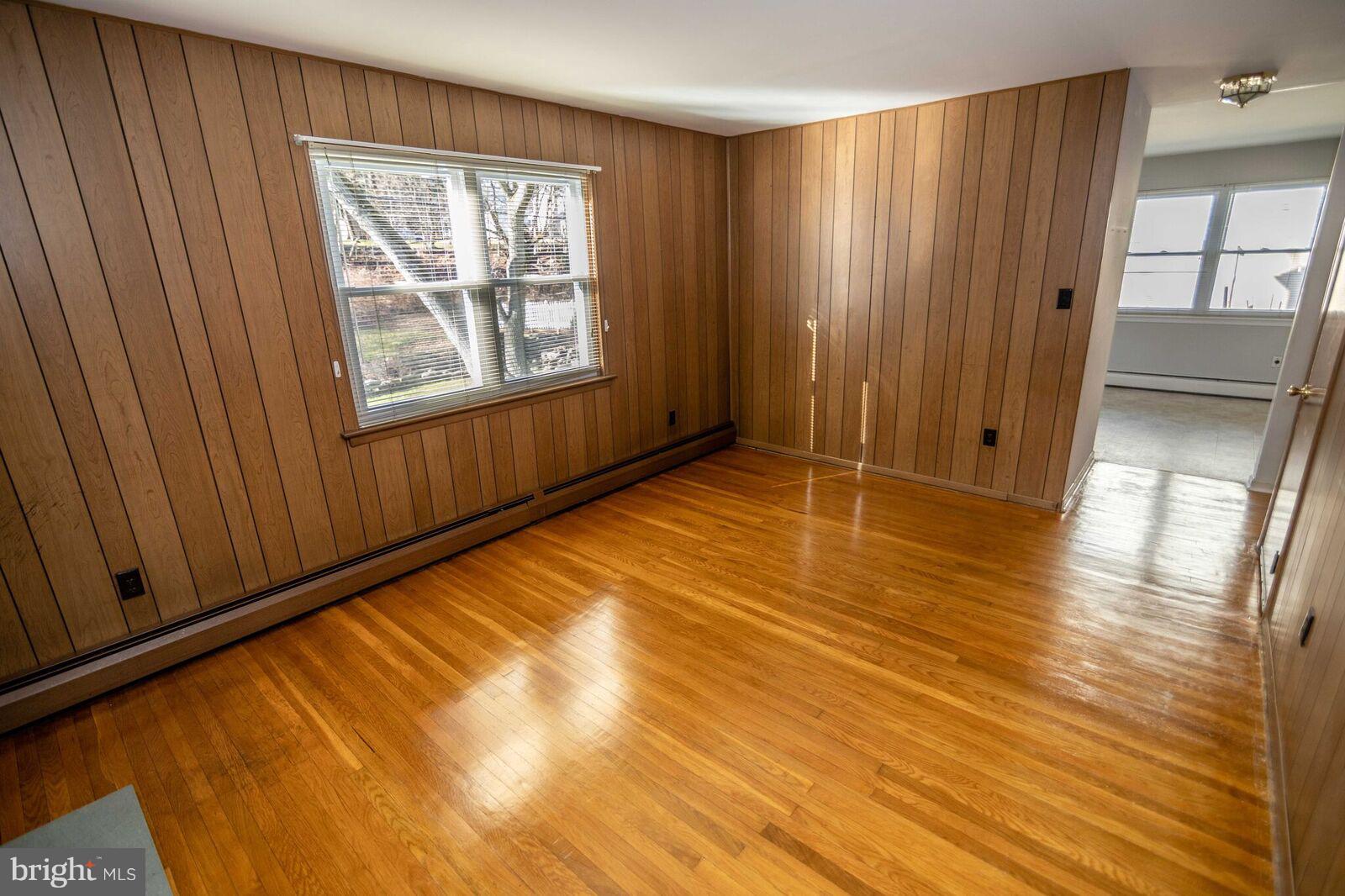 927 Georgetown Road Swarthmore, PA 19081 - Photo 13 of 21 Bedroom 3