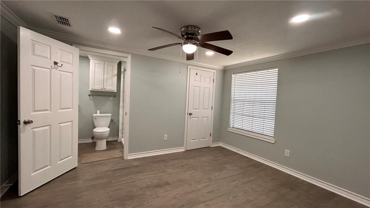 201 Volpe Circle Gregory, TX 78374 - Photo 8 of 34