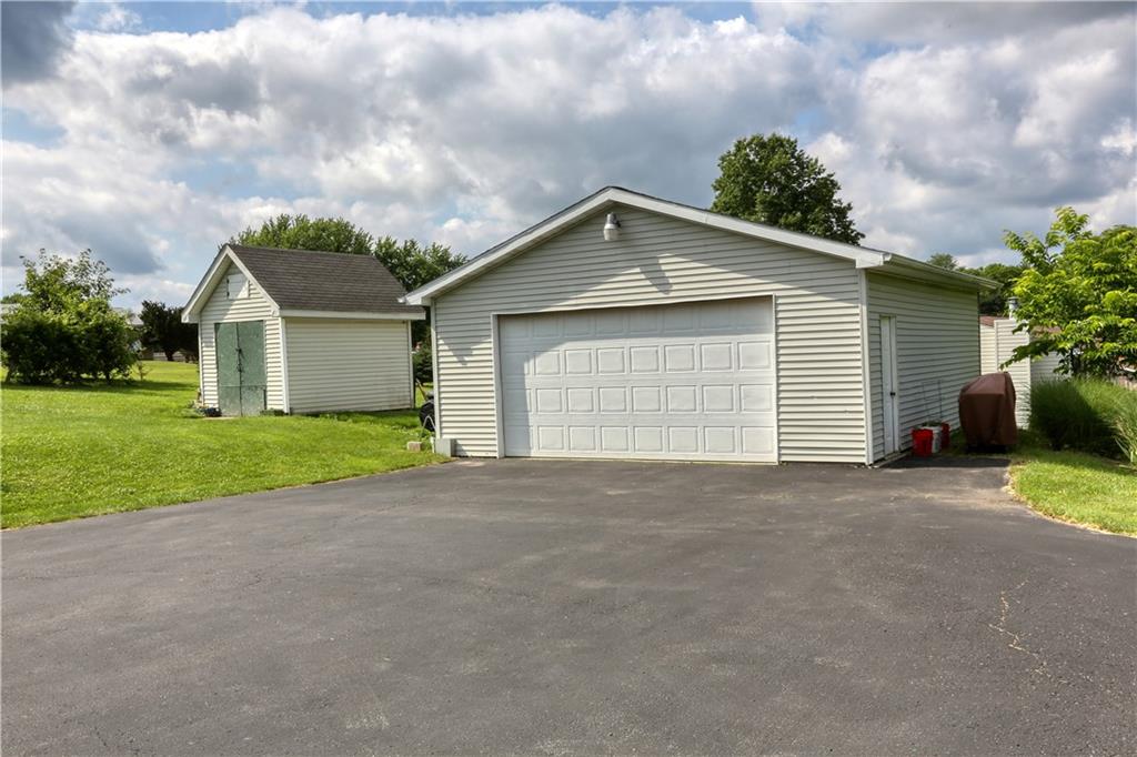 335 Georgetown Road Beaver Falls, PA 15010 - Photo 21 of 24 Gallery Image 21