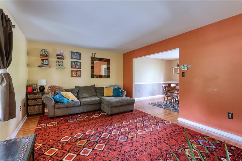 335 Georgetown Road Beaver Falls, PA 15010 - Photo 6 of 24 Gallery Image 6