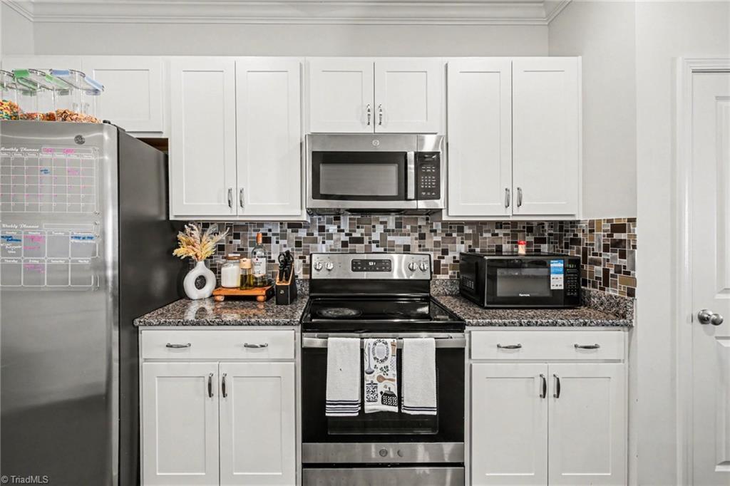 633 Cam Circle High Point, NC 27265 - Photo 12 of 26