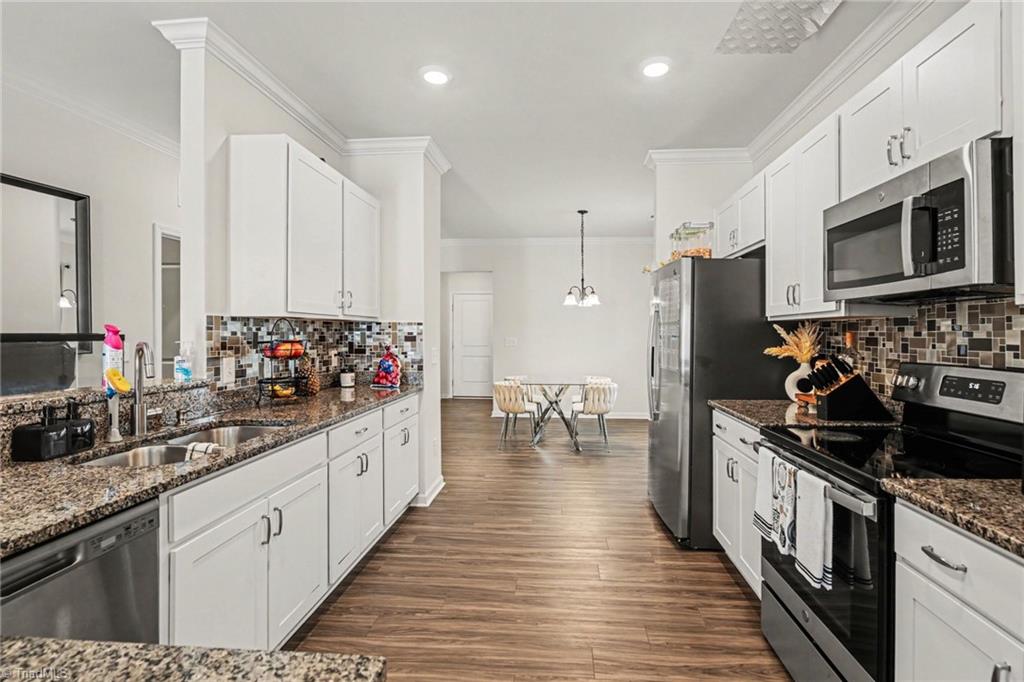 633 Cam Circle High Point, NC 27265 - Photo 14 of 26