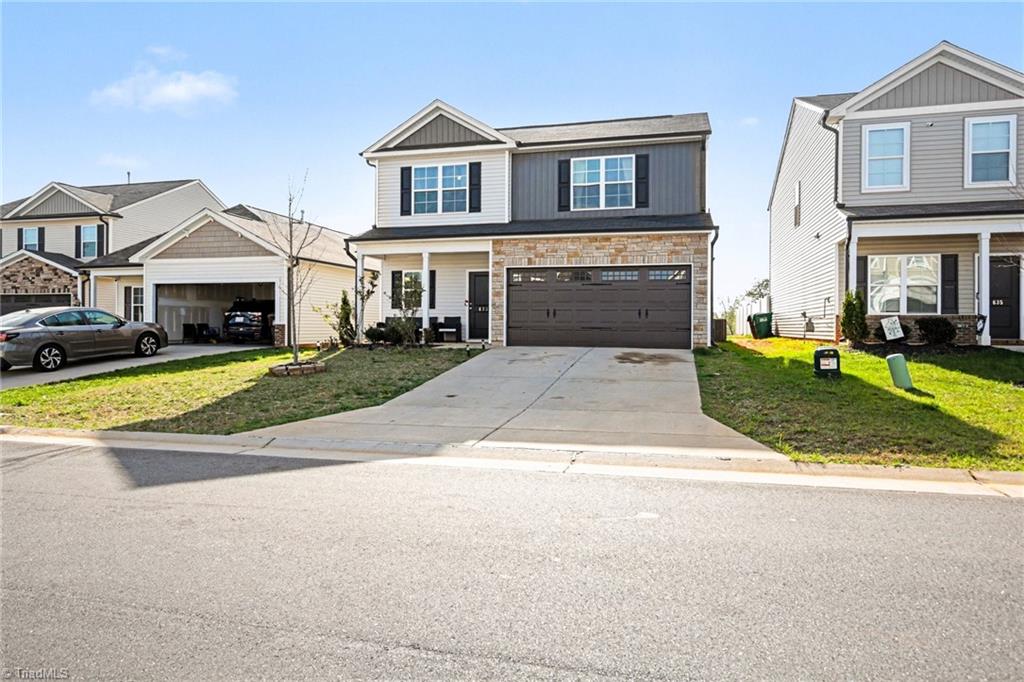 633 Cam Circle High Point, NC 27265 - Photo 3 of 26