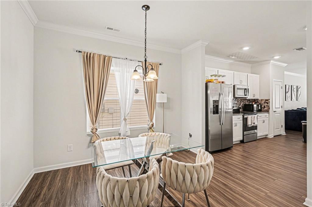 633 Cam Circle High Point, NC 27265 - Photo 7 of 26