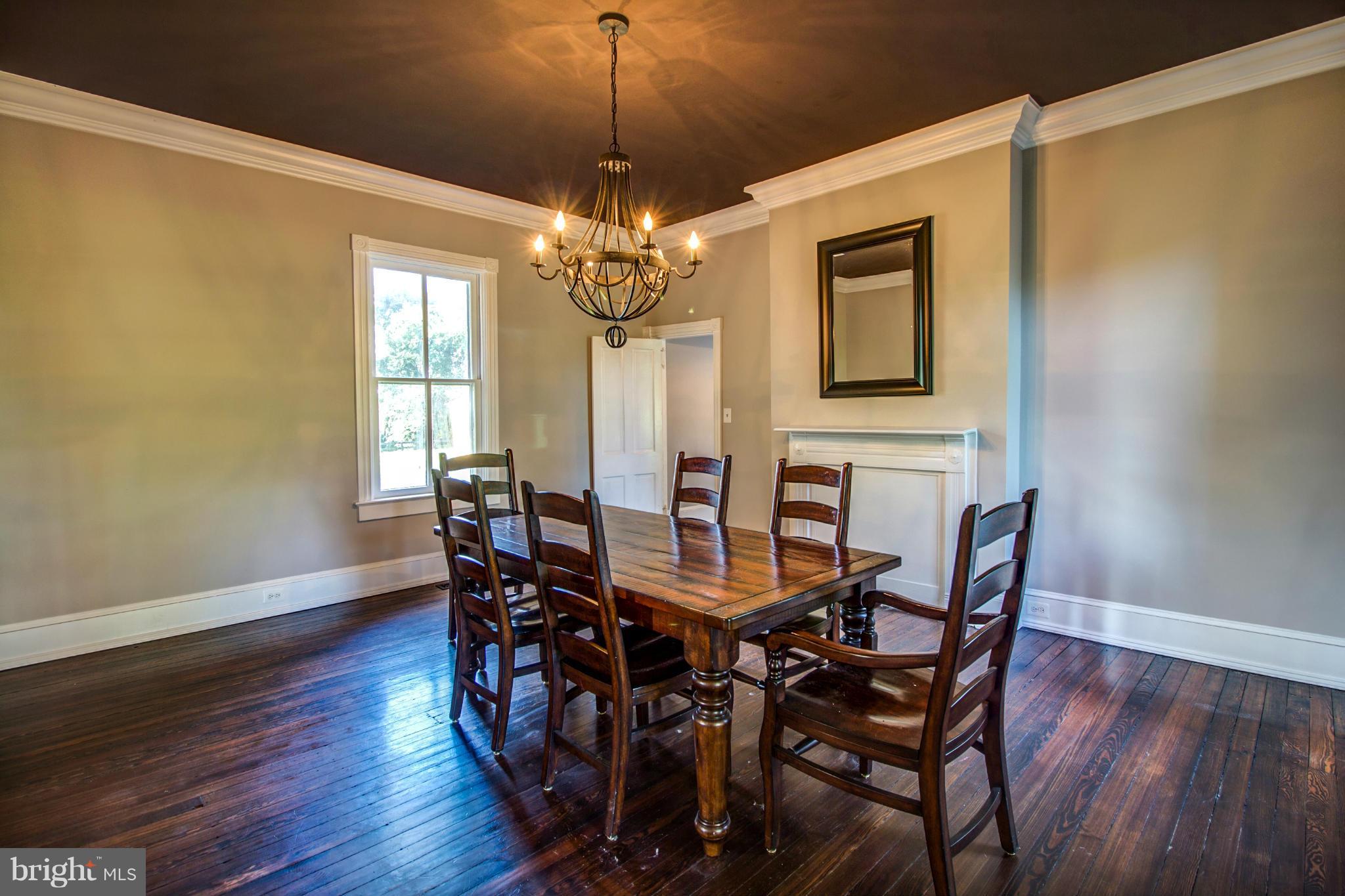 5111 Casanova Road Midland, VA 22728 - Photo 16 of 30 Dining Room